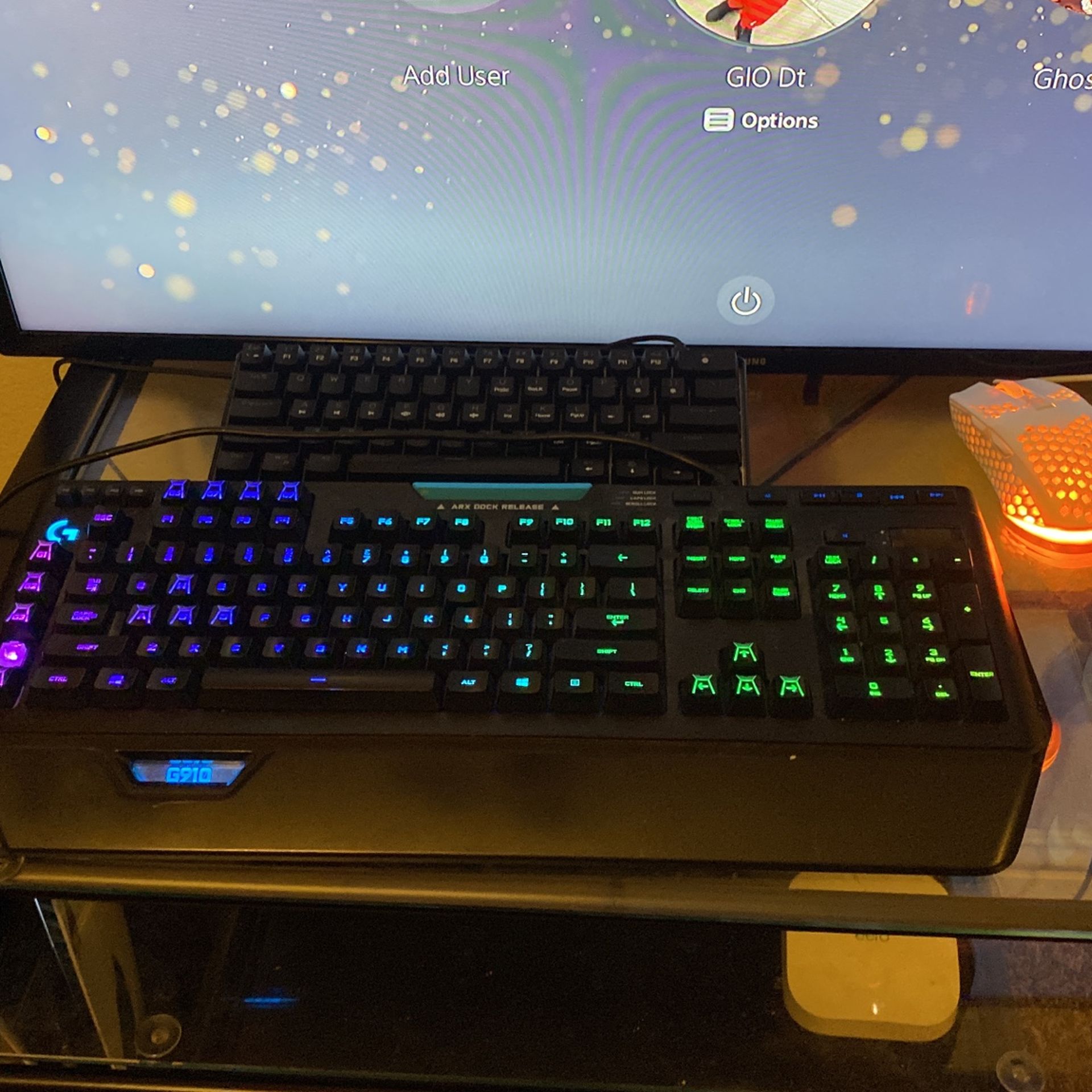 Logitech G910 Keyboard