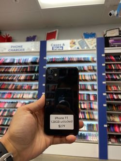 Apple iPhone 11 128GB Unlocked Black