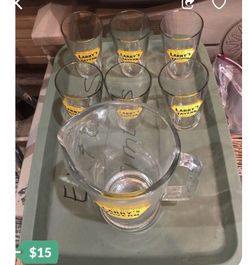 Glasses and pitcher in excellent condition