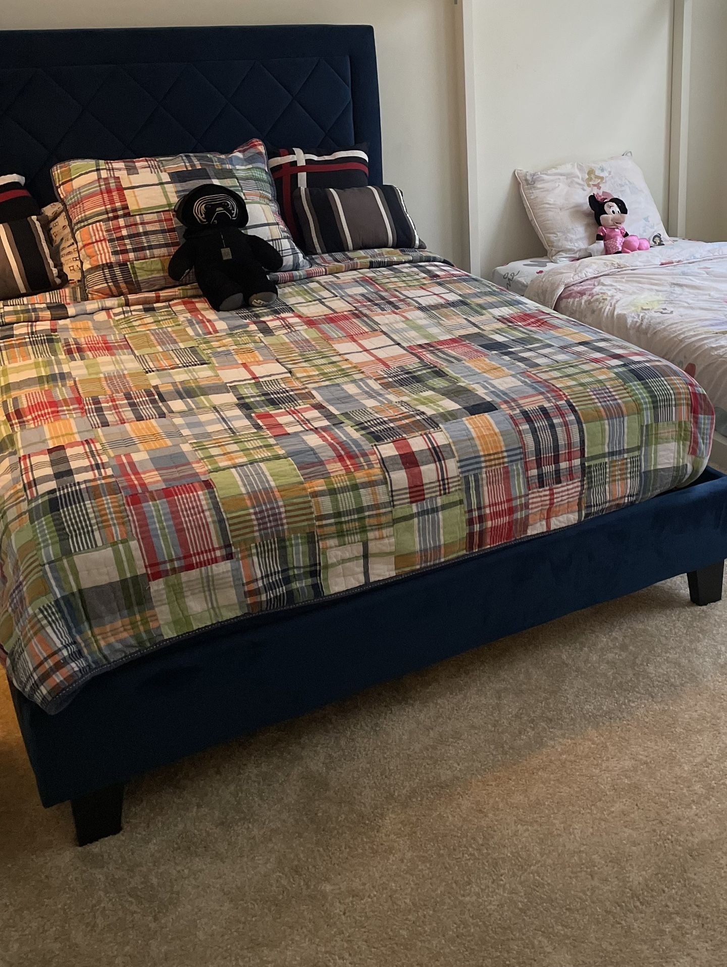 Full Size blue Bed