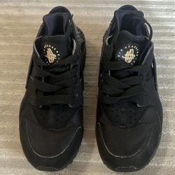 mens Nike huaraches shoes sneakers size 6 preowned unisex black 