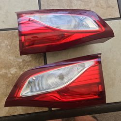 Chevy Equinox Tail lights 2018 19 20