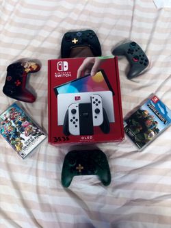 Nintendo Switch OLED Bundle (Open Box/Like New)