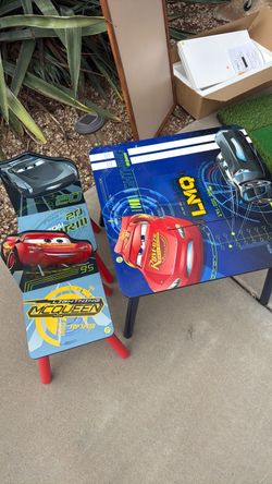 Lightning McQueen table and chairs