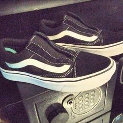 Old School Vans size 4 kids 6 women