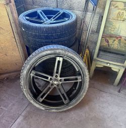 Pirelli Scorpion Zero Tires  (4)