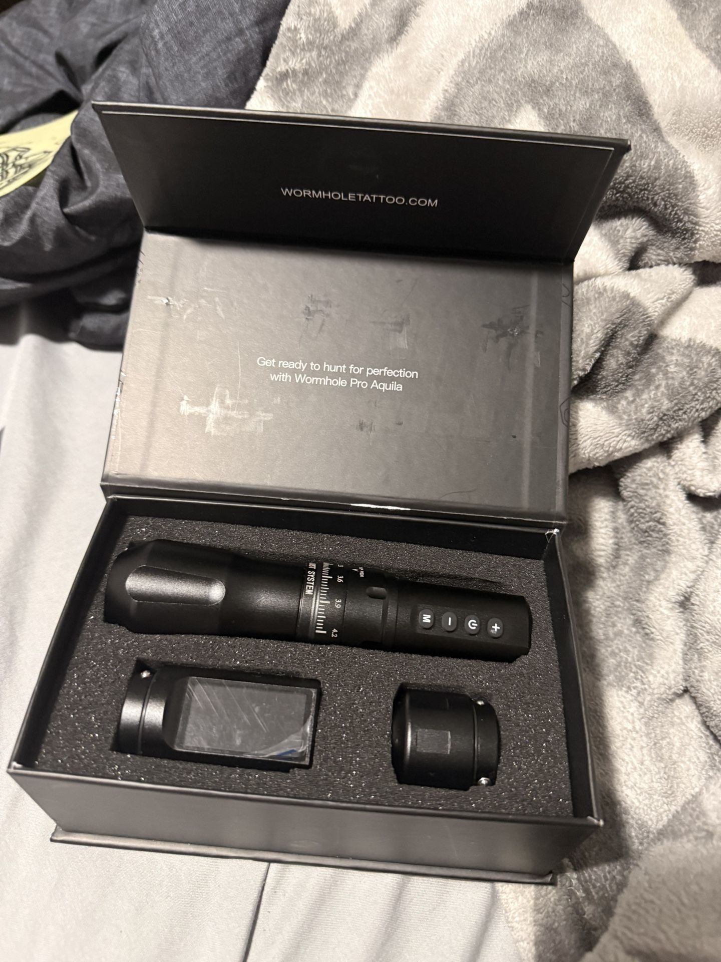 tatto kit worm hole barely used