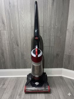 Bissell CleanView Upright Vacuum Cleaner