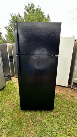 General Electric Refrigerator-Black