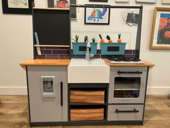 KidKraft - 'Farm to Kitchen' play kitchen