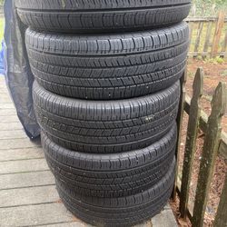 5 used 255/60R18 good year tires 