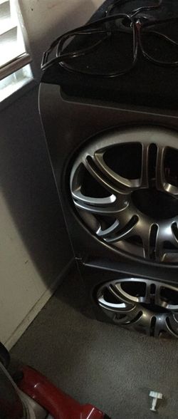 CAR SUBWOOFER BY POLK AUDIO