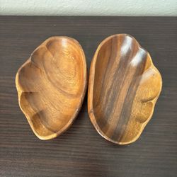2 Genuine Monkey Pod Wood Bowls Habdcrafted In The Fhilipines