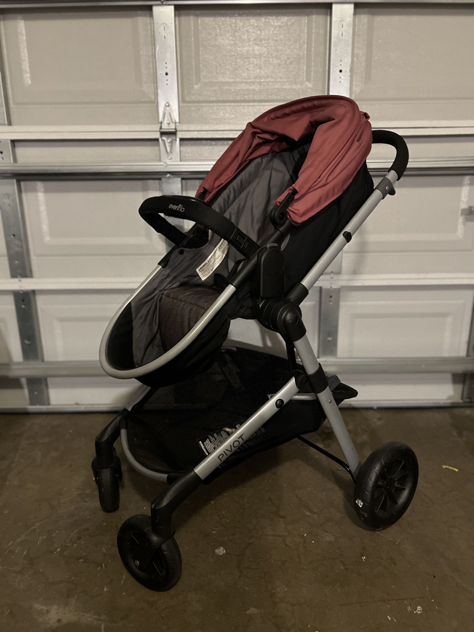 Evenflo Pivot Stroller