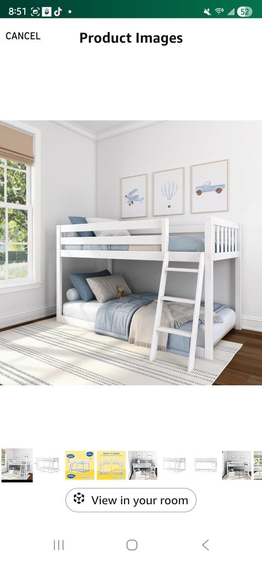 Max & Lily Fundamental Twin Low Bunk Bed, Kids Solid Wood Modern Bed Frame with Strong Wooden Slats, Non-Toxic Finishes, High Weight Capacity, White