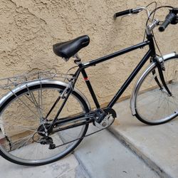 New Schwinn 7 Speed Cruiser 