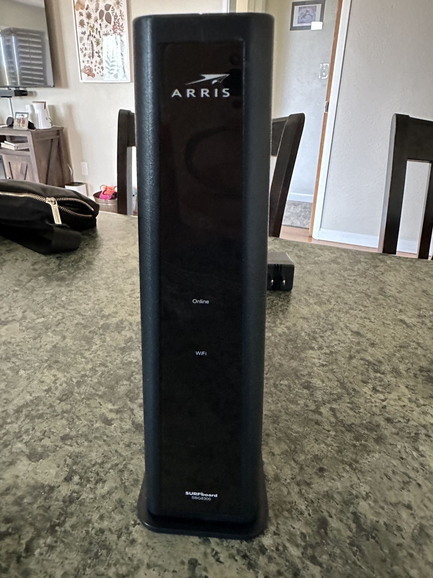 Arris Surfboard Modem Router DOCSIS 3.1
