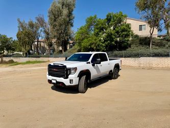 GMC Sierra Heavy Duty Crew Cab Pickup Truck