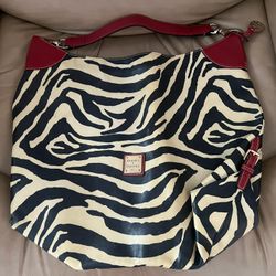 Dooney & Bourne Bag 
