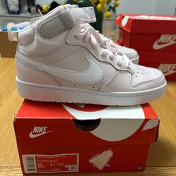 Nike Court Borough Mid 2 Pink Big Kid Sneakers Size 6Y Fits Women’s Size 7.5