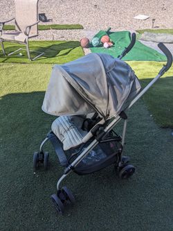 Clean used but nice Evenflo stroller asking $40 cash must pick up Broadway and apache buckeye az cash only pls thanks