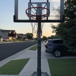 Reebok Basketball Hoop with water container in Excellent Condition. Asking $80obo for Sale in Fresno, - OfferUp
