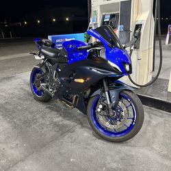 2022 Yamaha Yzf r7