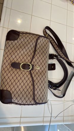 Etienner  Aigner Brand