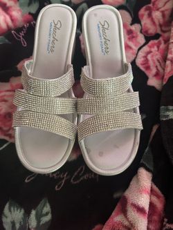 Grey sparkle sandles