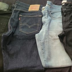 Mens Jeans Sz 32x32  $5.00 Each 