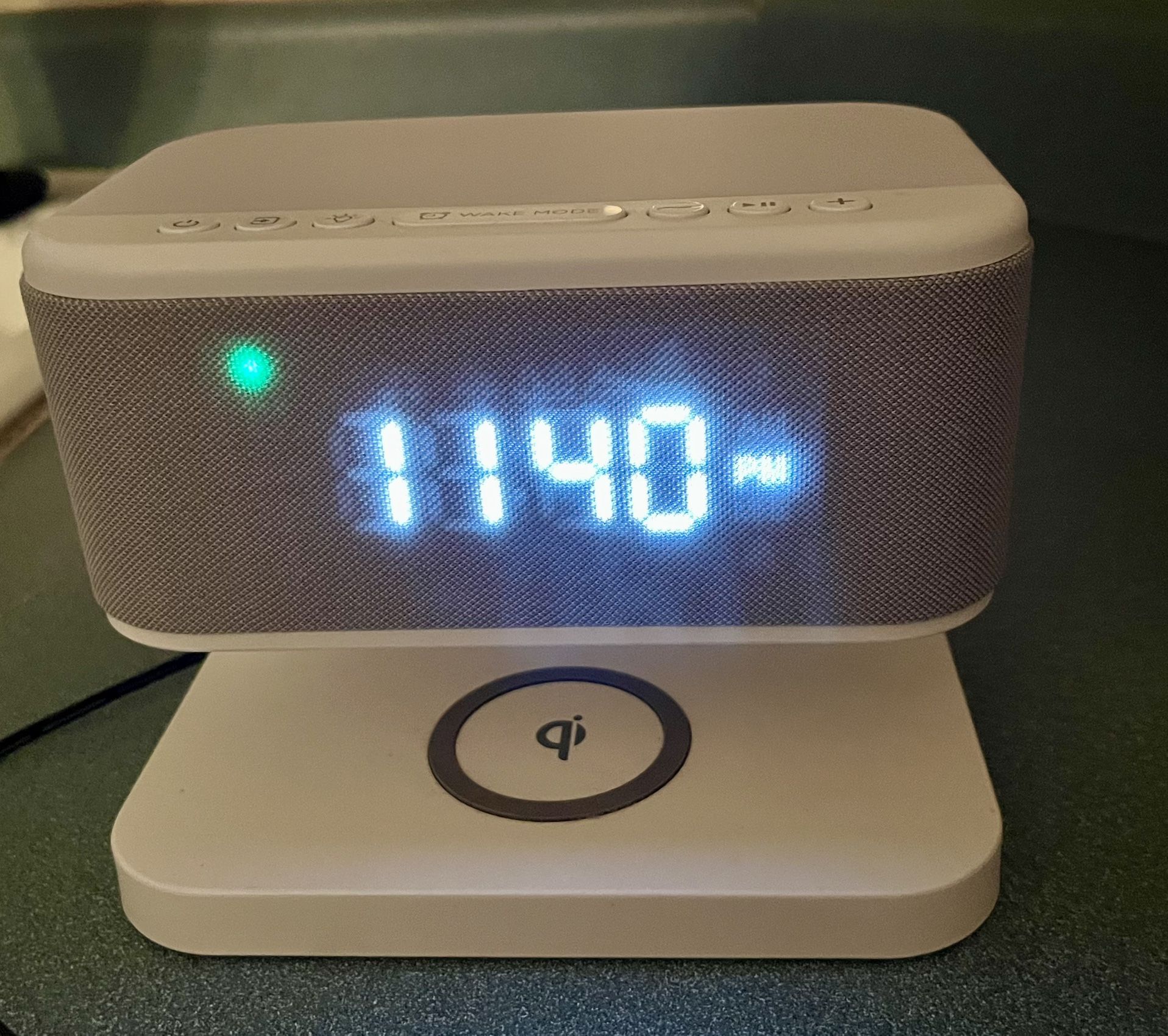 Clock/Radio/Phone Charger