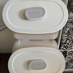 Dog food bin storage 