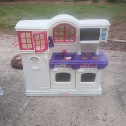 Little Tikes Kitchen 