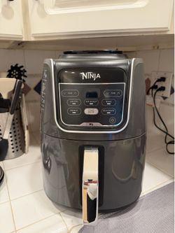 Ninja XL Air Fryer – Excellent Condition