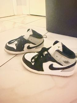 New balance 960 & Nike air jordan toddler 10C