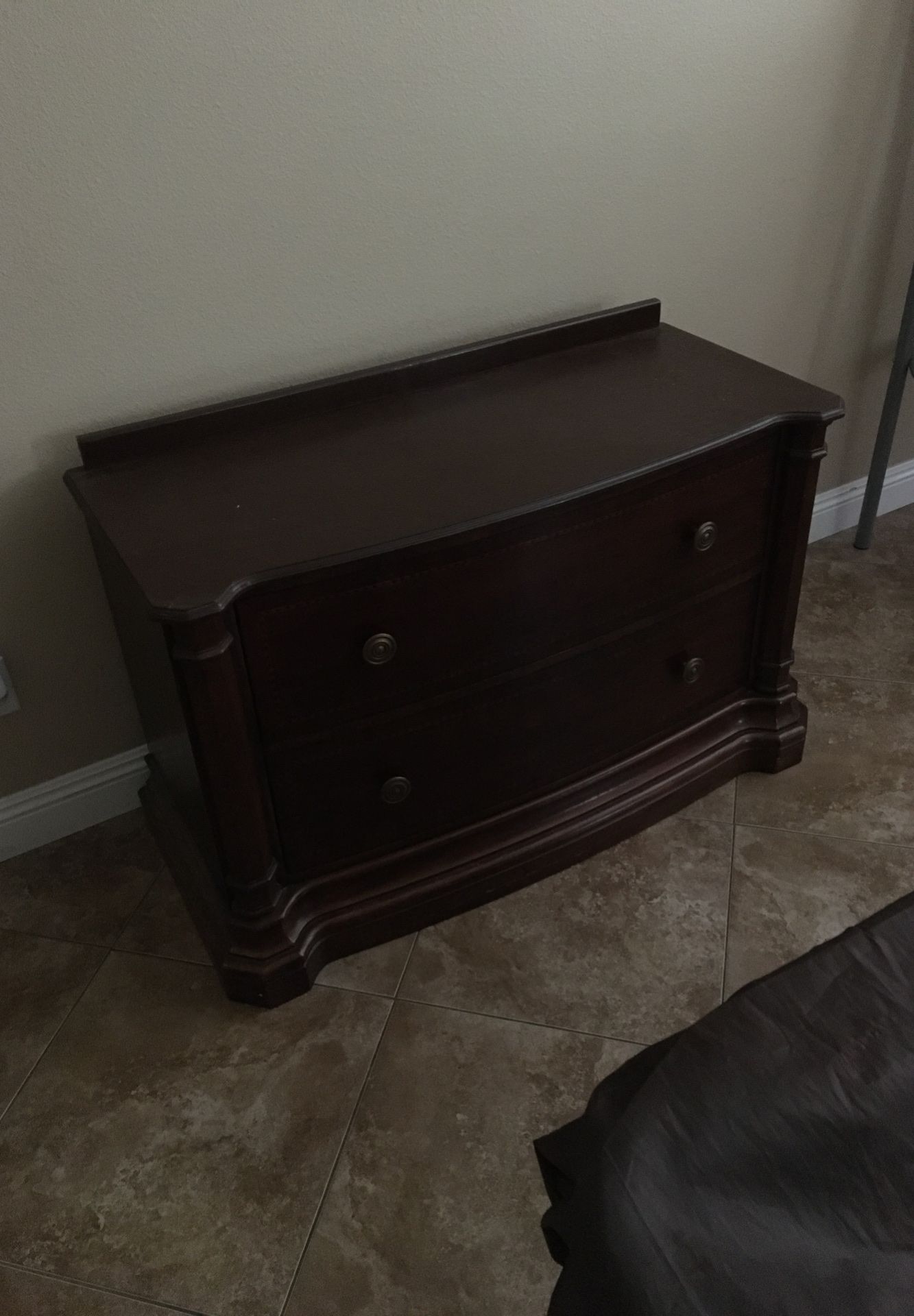 2 Drawer Dresser “FREE”