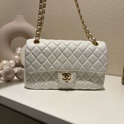 White Leather Purse With Red Interior 💯 Leather 