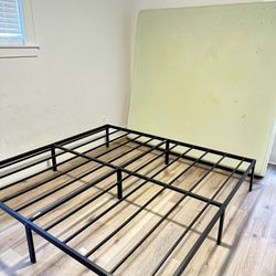Bed Frame + Mattress King Size