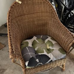 Wicker Chair With Cushion