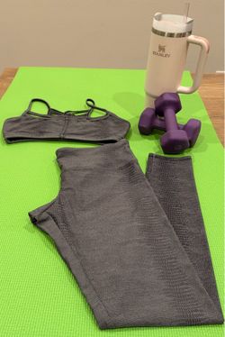 Onzie Snake Print Yoga set / Matching Sports Bra and High Waist Legging Set