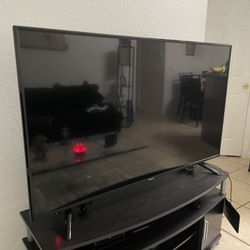 Hisense TV 55”