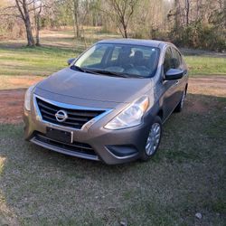 2016 Nissan Versa 