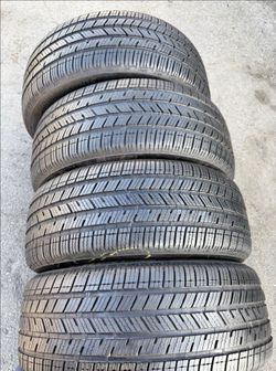 205_45/17 Bridgestone 📍📍 Vendo un set de llantas con 80% de vida las 4 📍🌟