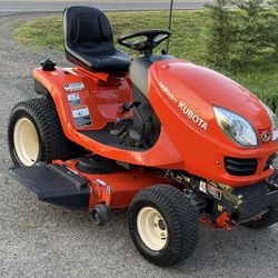 Kubota GR2000G 4X4 Lawn Tractor Mower Kohler V-Twin 48” PTO Cut Power Steering