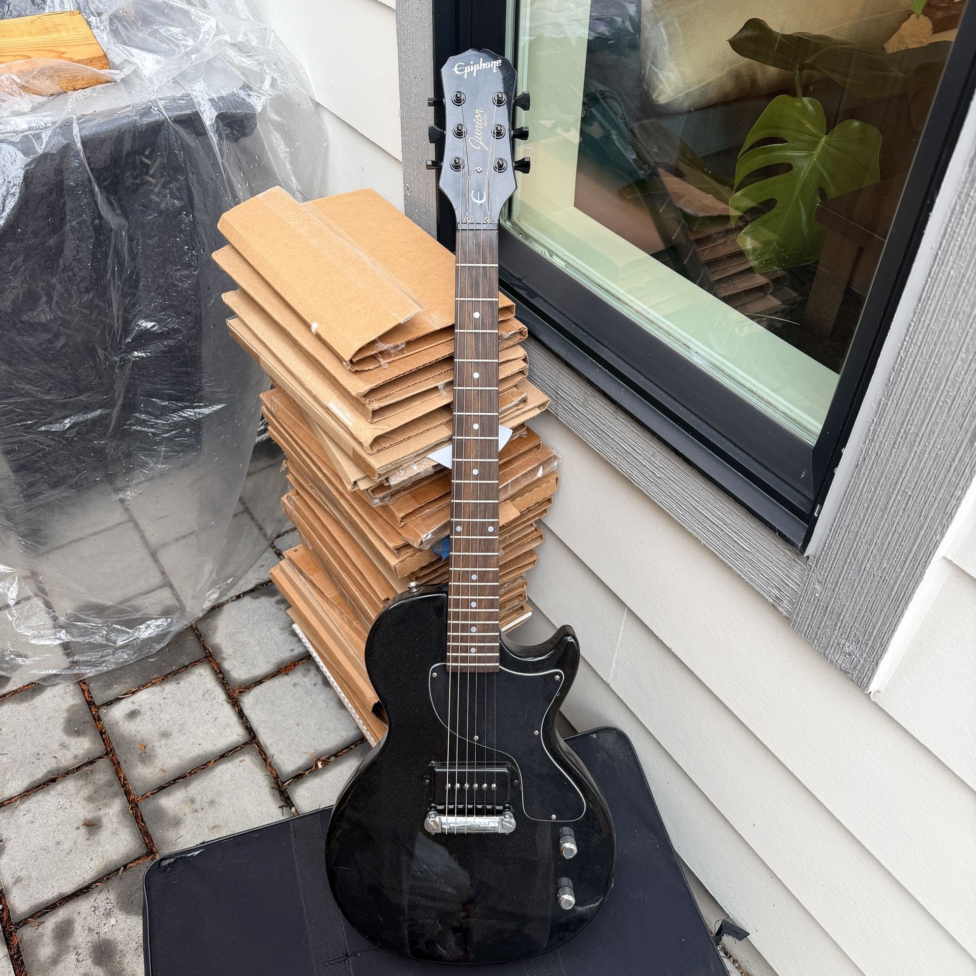 Epiphone Junior Guitar Gibson P90 Installed Upgraded Tuners