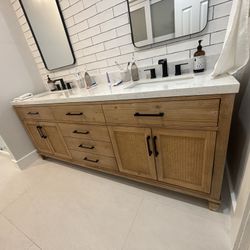  Brand New Vanity  84 In Long In The Box $550