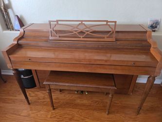 Antique Everett Piano With Dyna-tension And Dehydrator