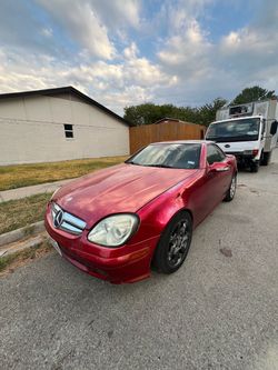 2004 Mercedes SLK320