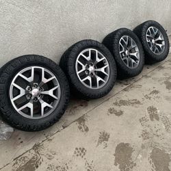 20 Inch Oem GMC Sierra Rims On Nitto 33s 6 Lug Chevy 