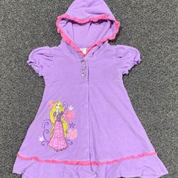 Disney Store girls size 2/3 Tangled Rapunzel appliquéd with jeweled buttons hooded purple swimsuit cover up 